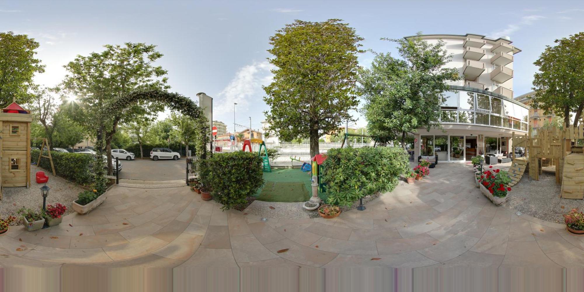 Hotel Sympathy Rimini Esterno foto