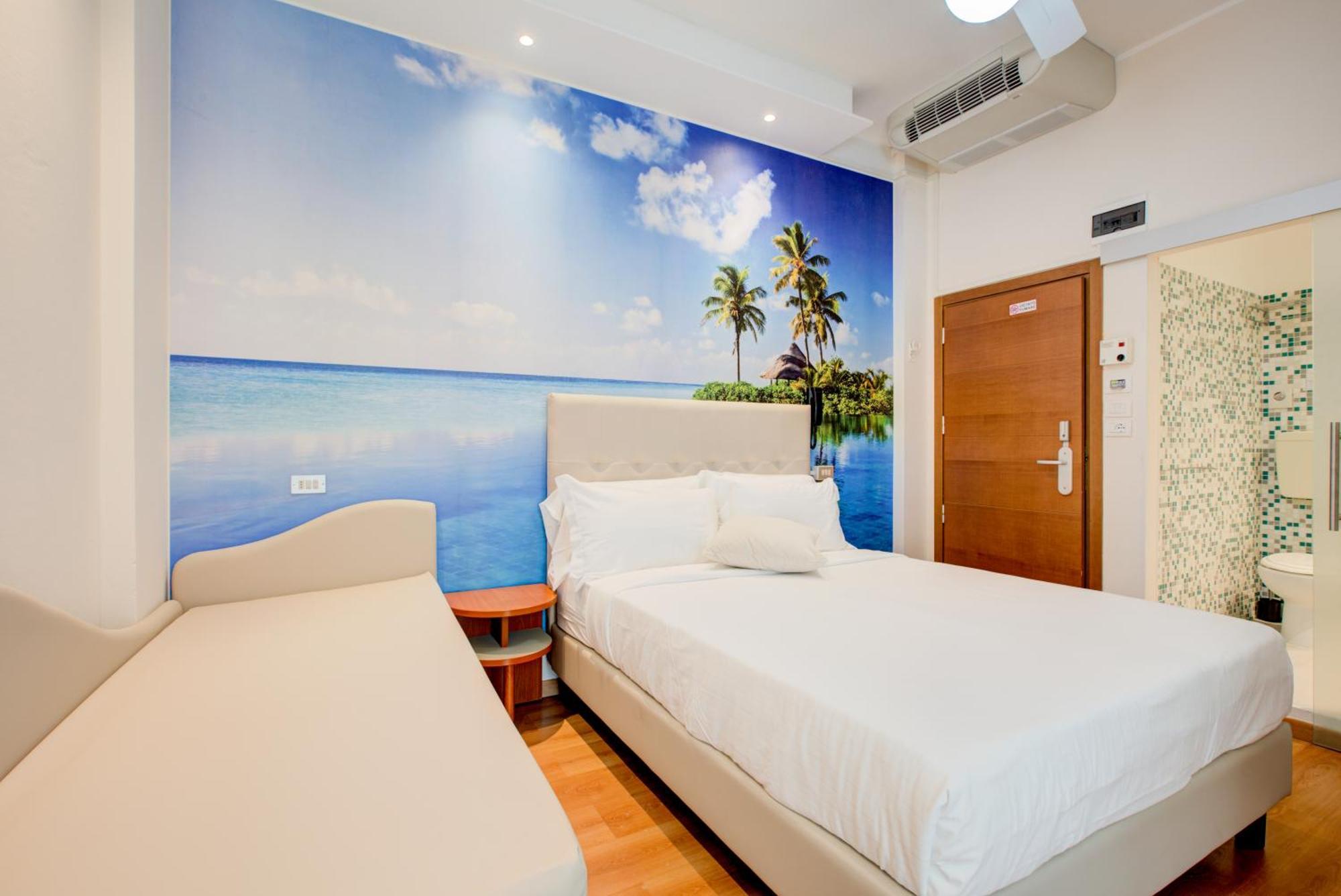 Hotel Sympathy Rimini Esterno foto