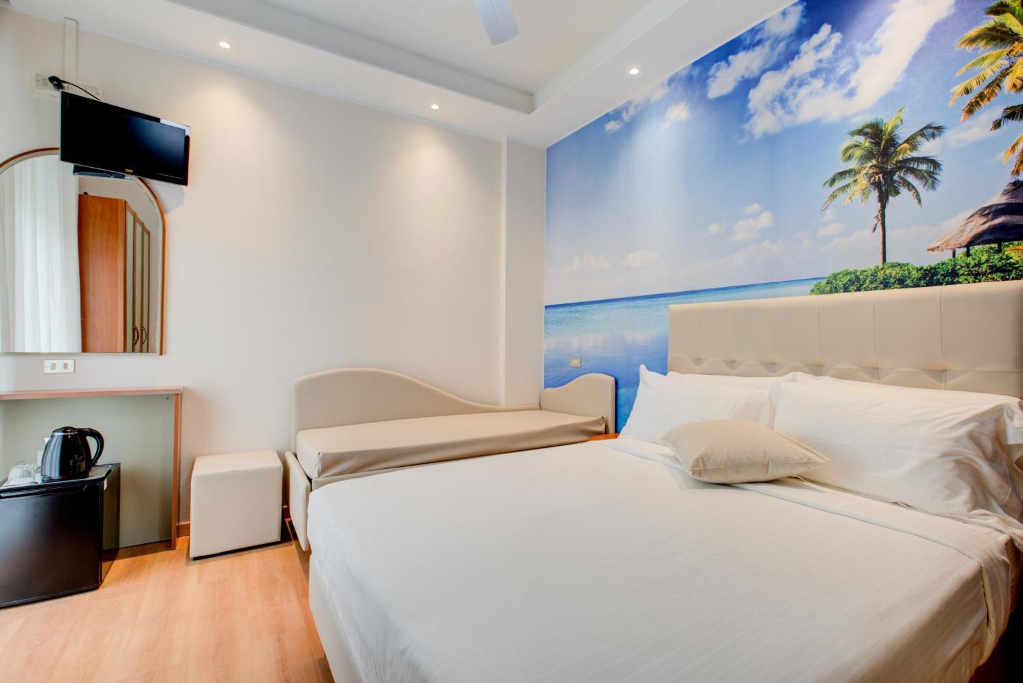 Hotel Sympathy Rimini Esterno foto