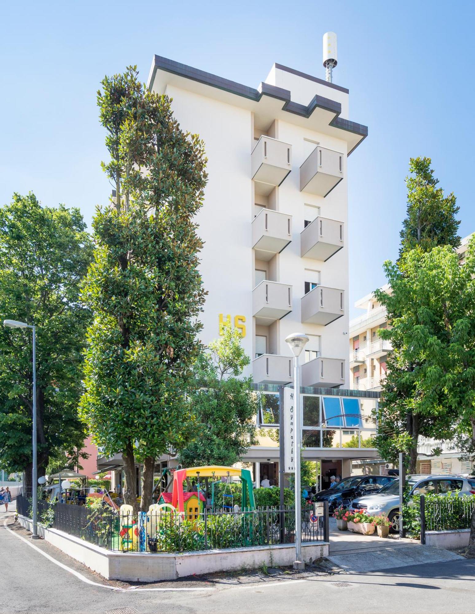 Hotel Sympathy Rimini Esterno foto