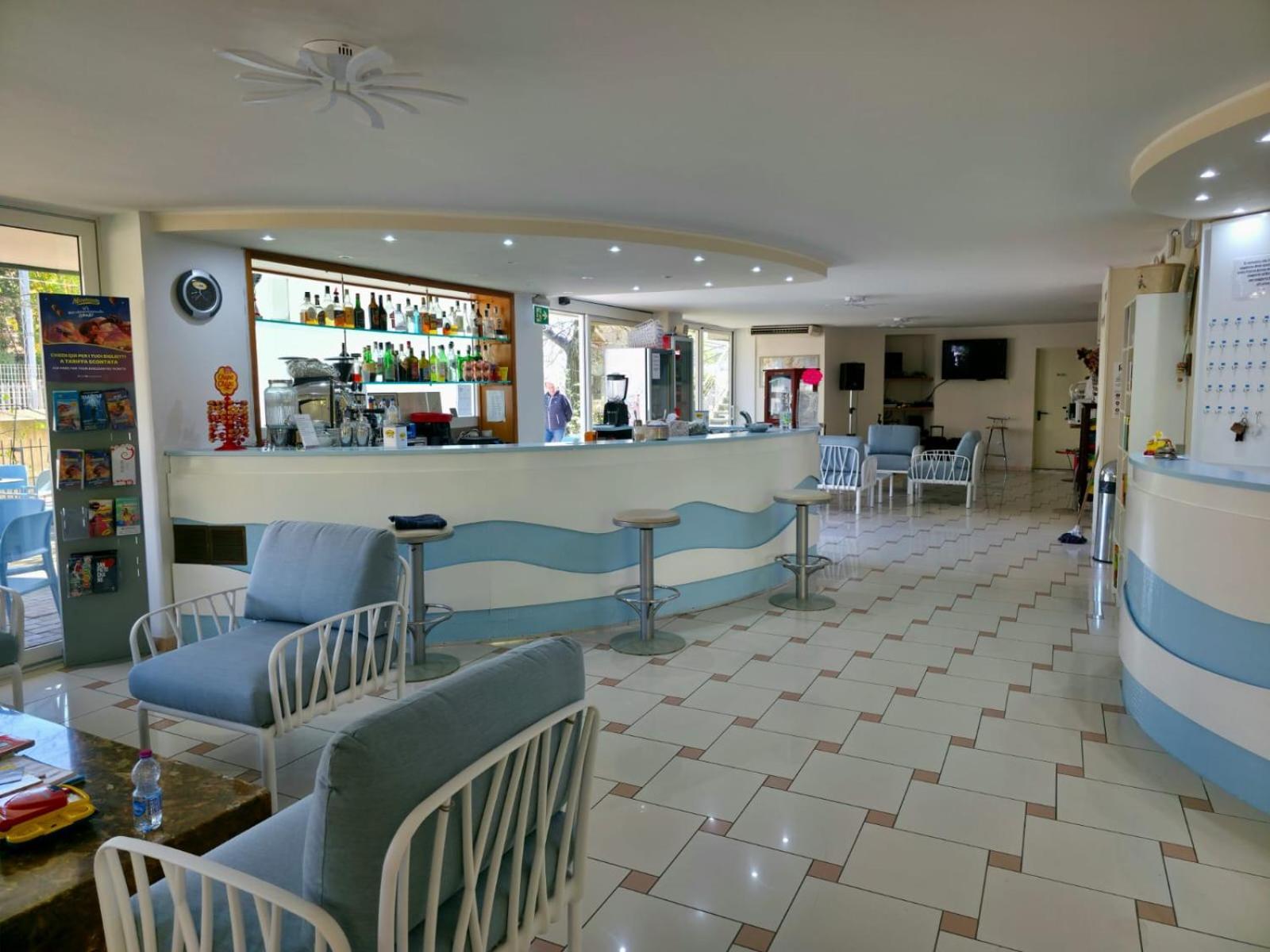 Hotel Sympathy Rimini Esterno foto